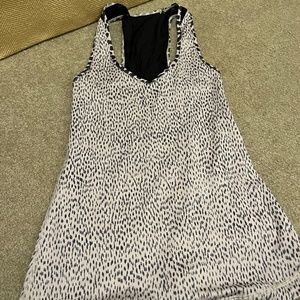 Lululemon Tank Dottie Dash Size 2